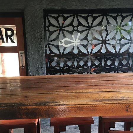 Nausori Airport Hotel ภายนอก รูปภาพ
